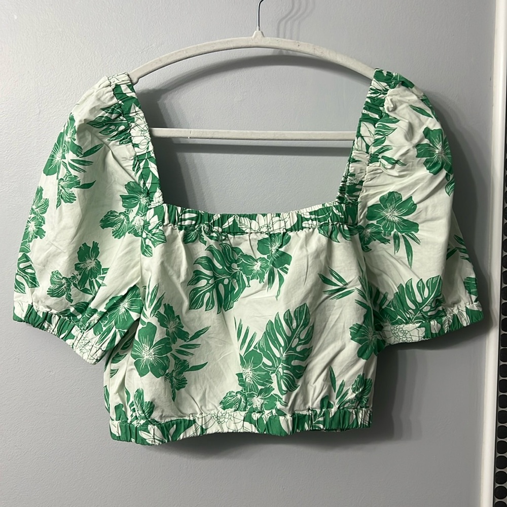 American Eagle Outfitters Crop Blouse
